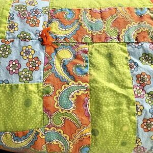 Nice, New Vintage-Look Paisley Floral Handmade Quilt Blanket 38" x 33" Cotton